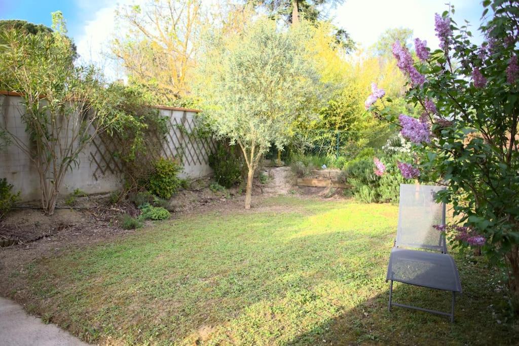 Maison Calme Avec Jardin Proche De ตูลูส ภายนอก รูปภาพ